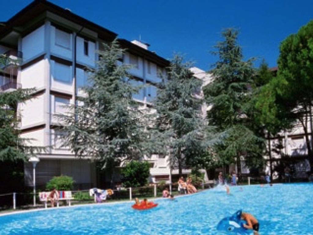 דירות ליגננו סביאדורו Lignano With Pool מראה חיצוני תמונה